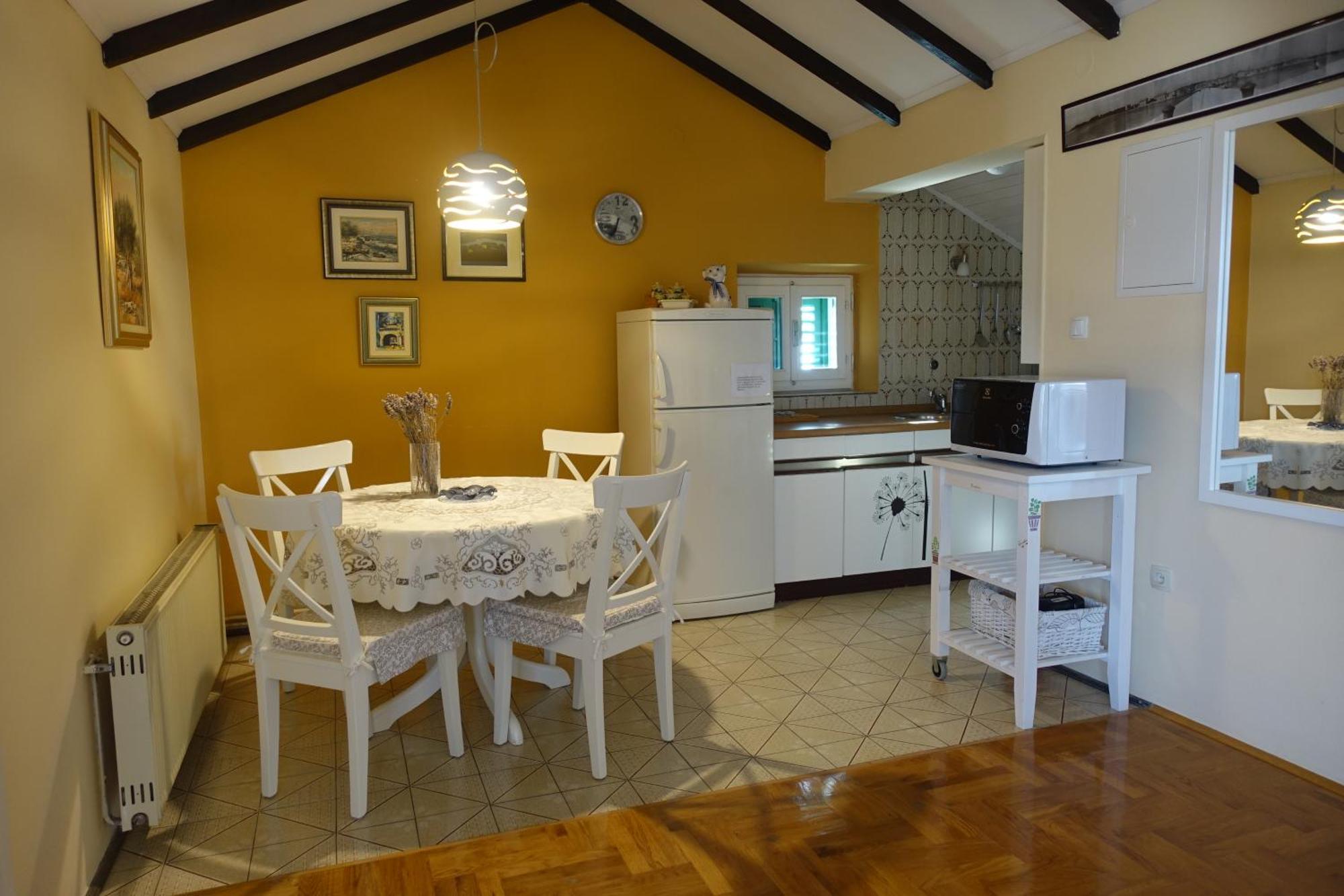 Apartment Tonka Vodice Esterno foto