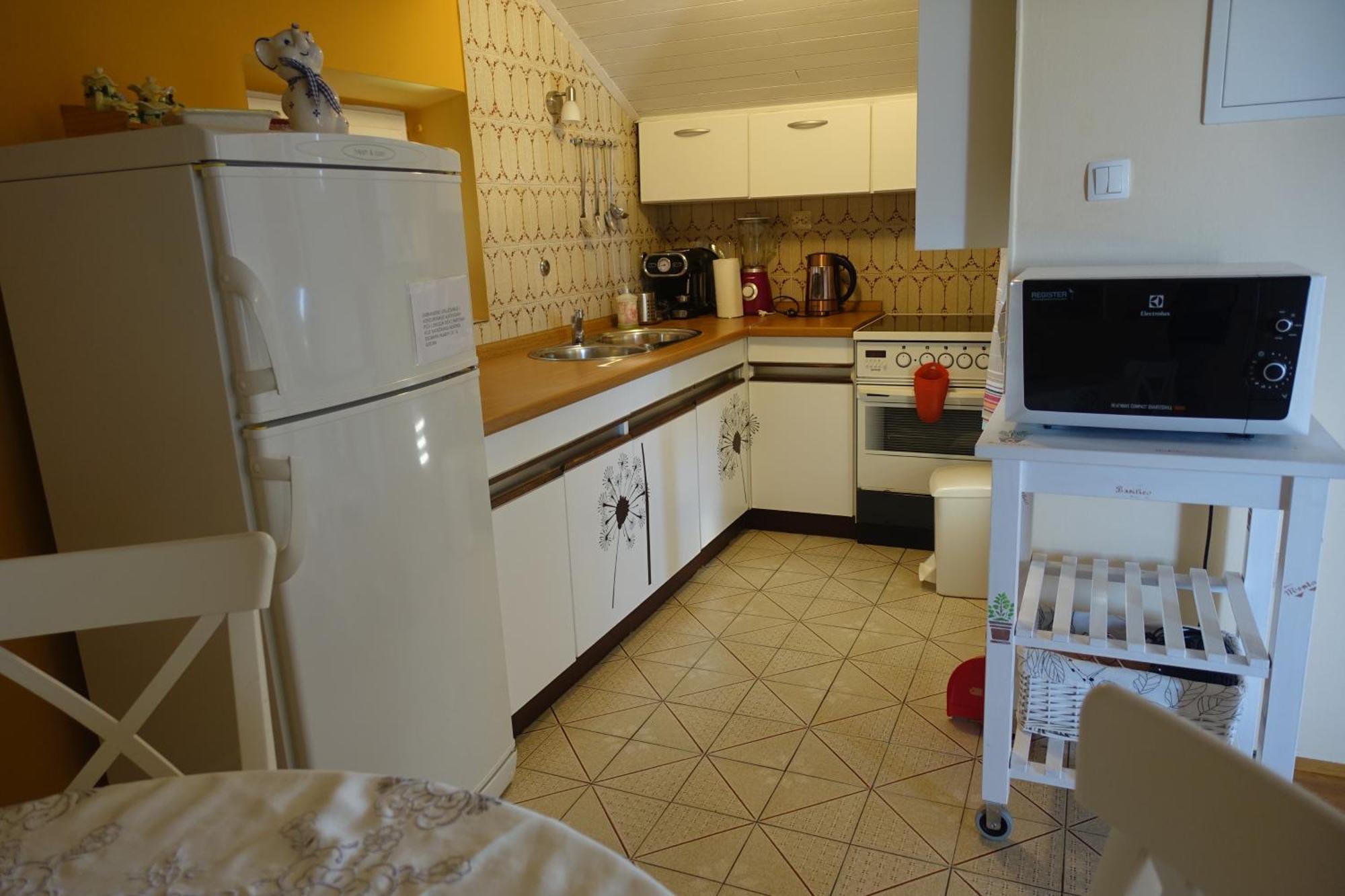 Apartment Tonka Vodice Esterno foto