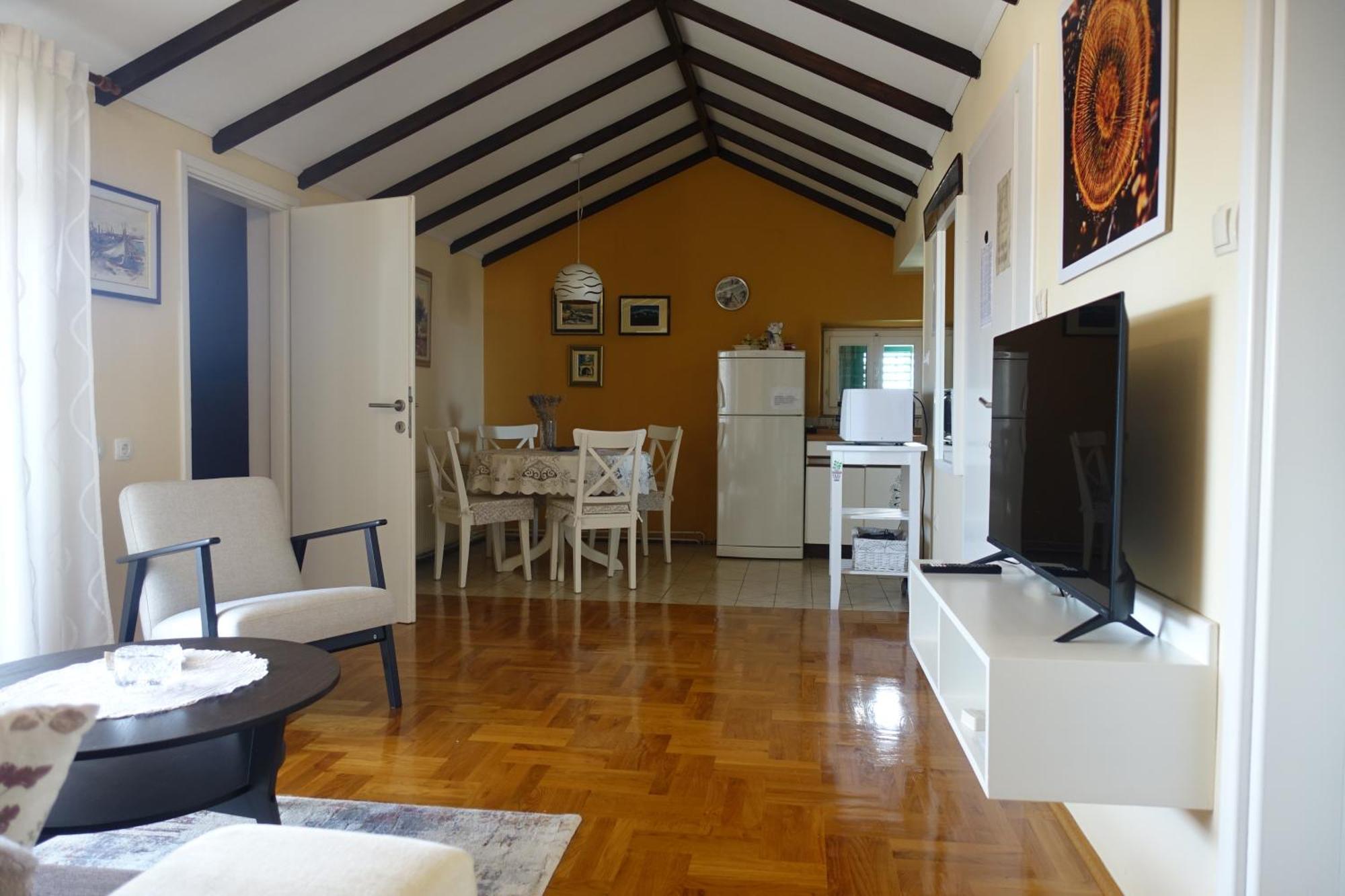 Apartment Tonka Vodice Esterno foto