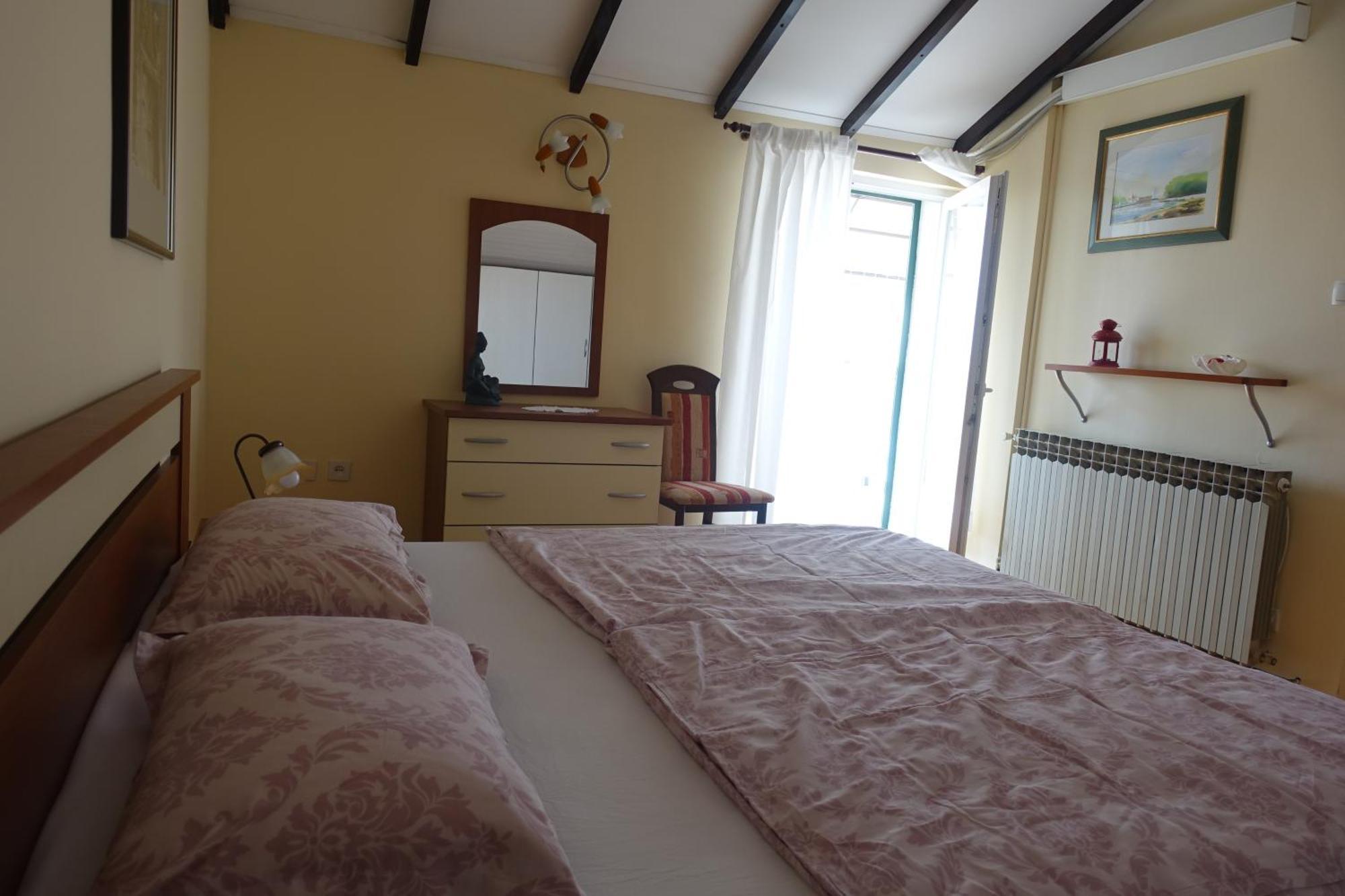 Apartment Tonka Vodice Esterno foto